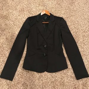 NWOT Black satin blazer